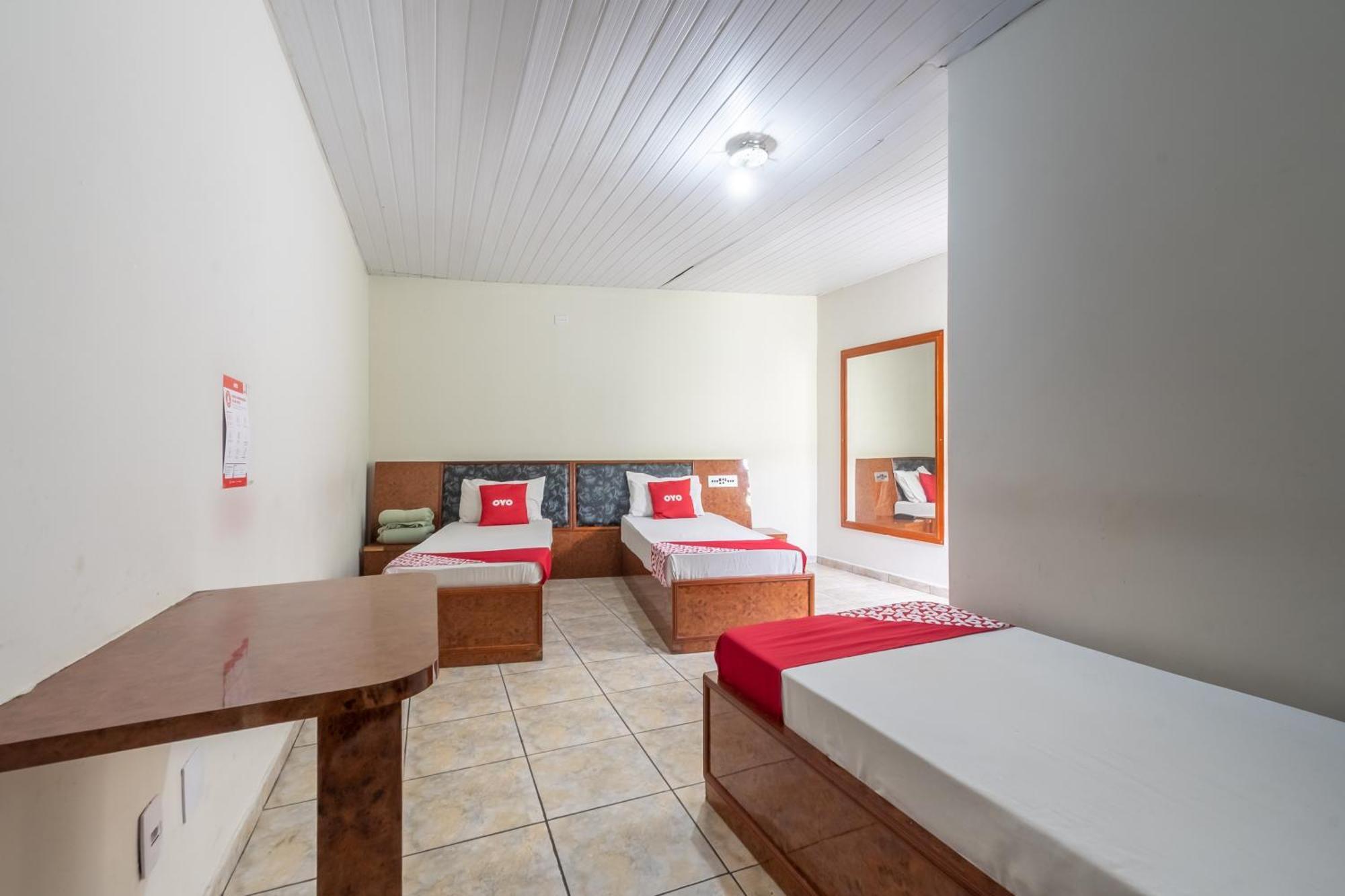 Oyo Hotel Dom Pedro, Сан-Пауло Экстерьер фото